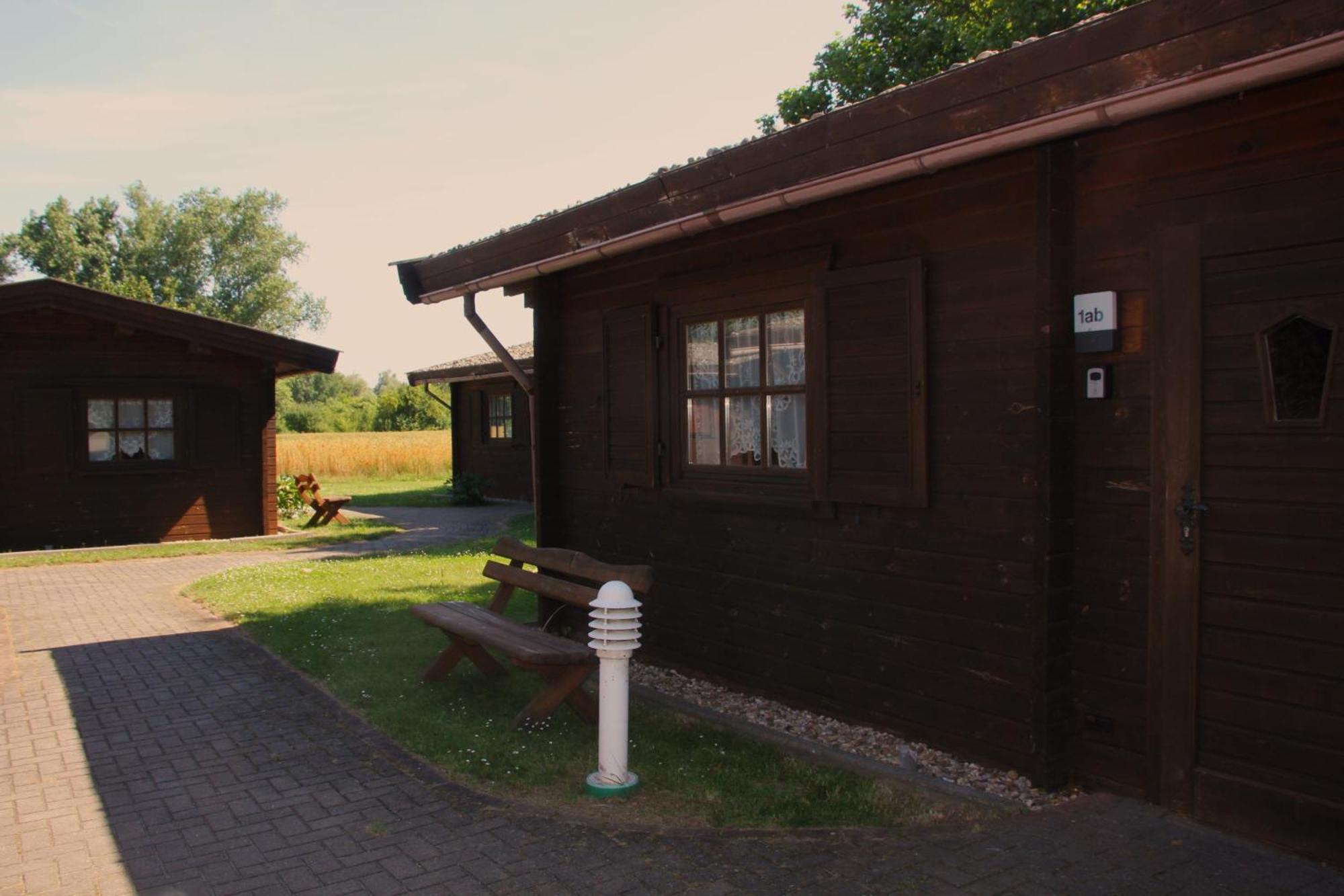 Abb Sportcenter Gaensefurth, Doppelzimmer Ohne Kueche, Standard Doppelzimmer Mit Kueche Hecklingen  Exterior photo